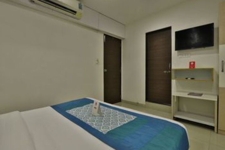 Room 15 of 24
