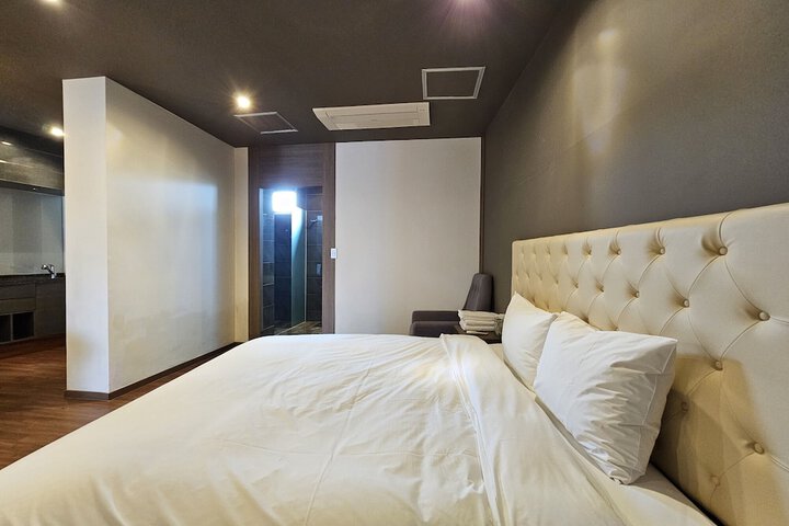 Room 50 of 138