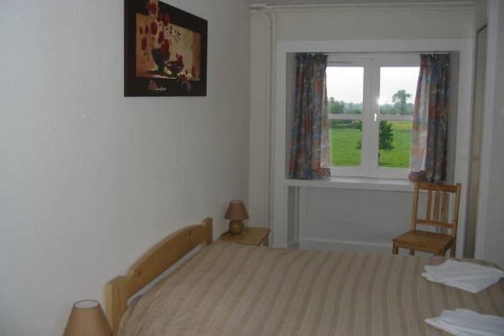 Room 4 of 26