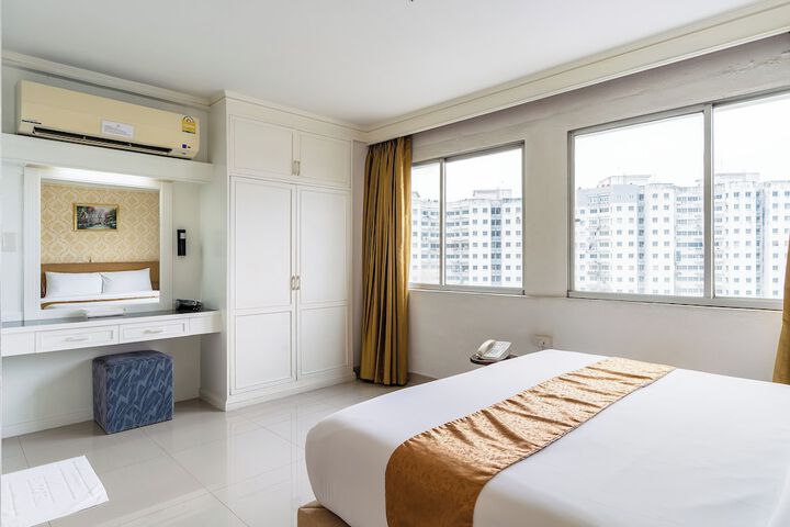 Room 21 of 140