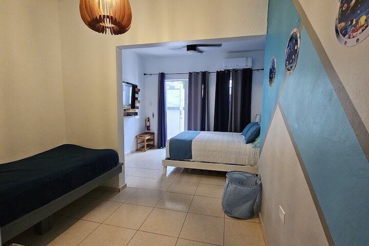 Room 9 of 71