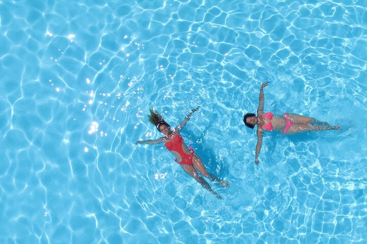 Pool 32 of 48
