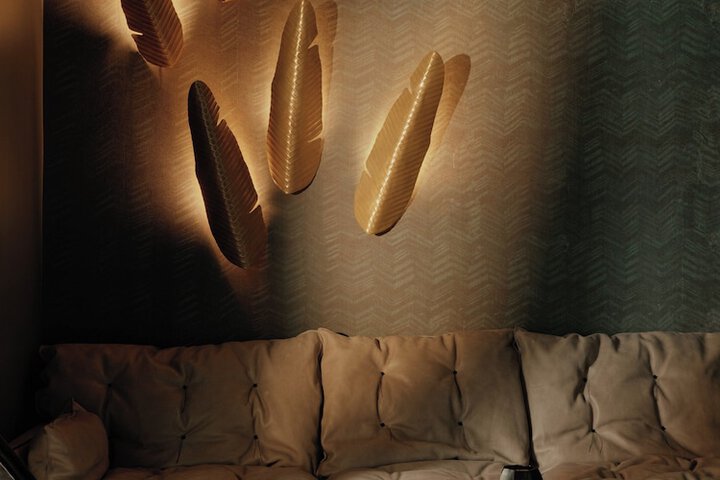 Lounge 49 of 64