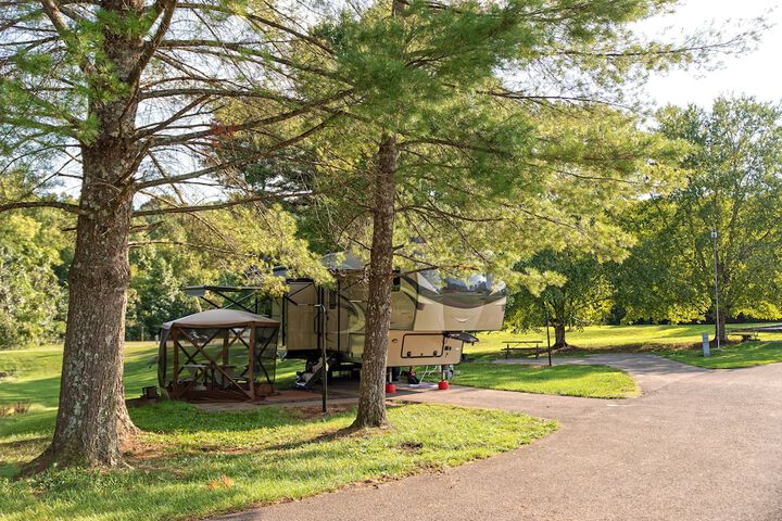 Property Grounds 26 of 41