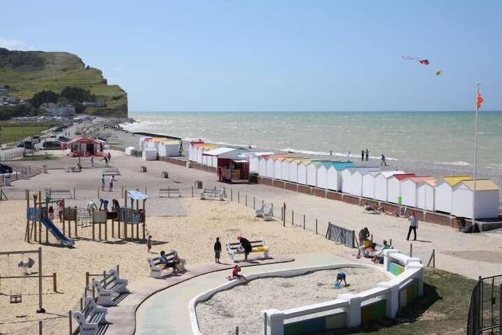 Beach 60 of 66