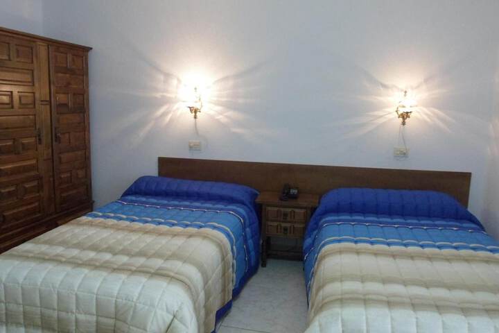 Room 12 of 66