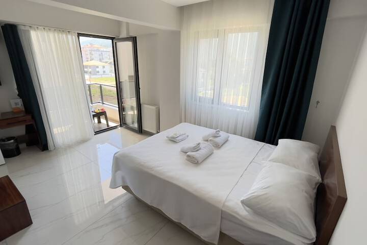 Room 9 of 26