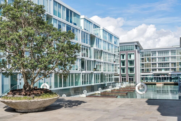 Image of QV 2 Bedroom Apt Overlooking Marina -680
