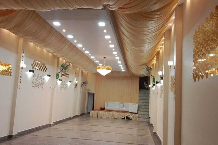Ballroom/Hall 24 of 33