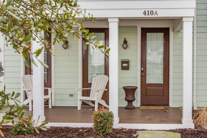 Image of 410 a The Jetty House