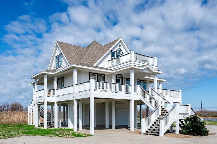 #beach Please 3 Bedroom Home by RedAwning