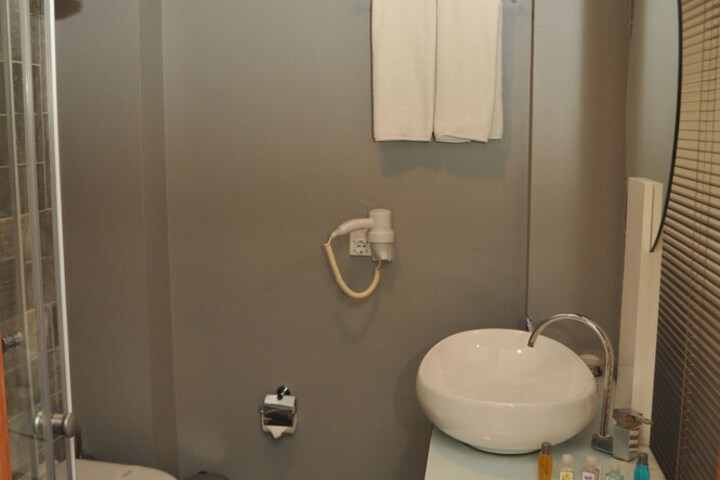 Room 19 of 21