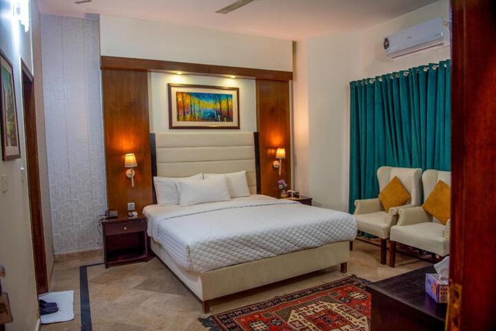 New Comfort Residency