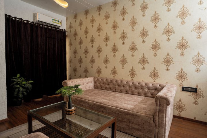 Room 12 of 58