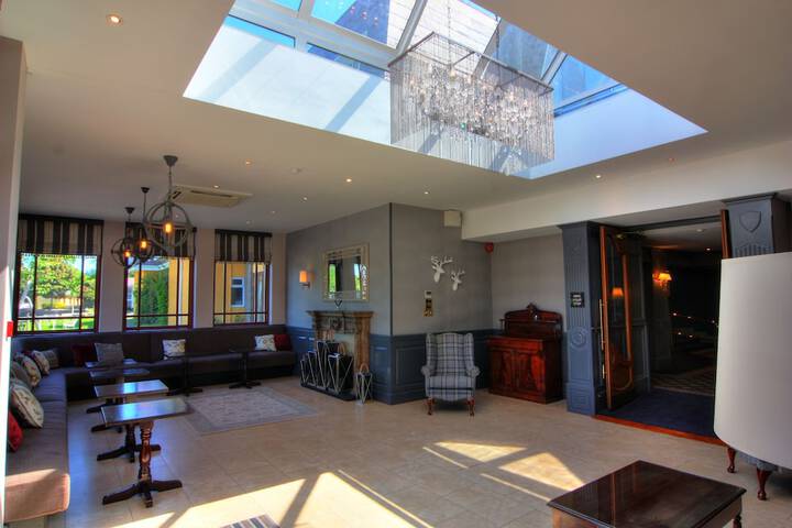 Lobby Entry