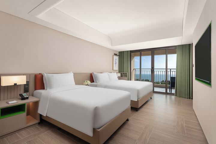Room 25 of 191