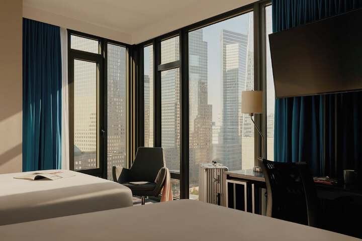 Room 30 of 64