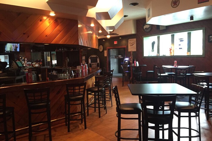 Sports bar