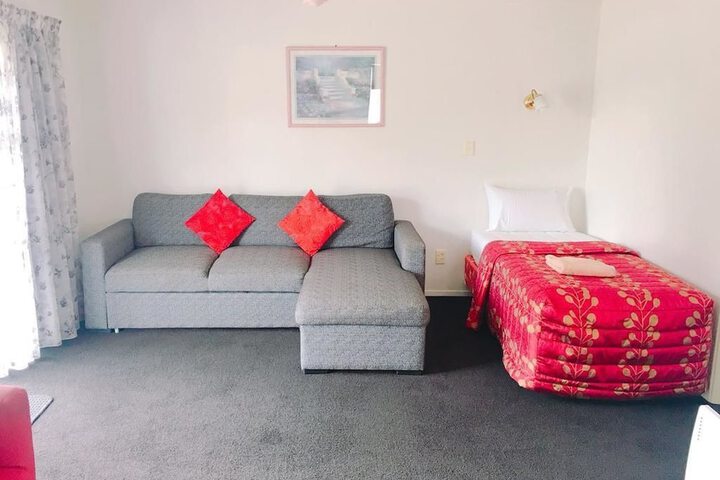 Room 5 of 40