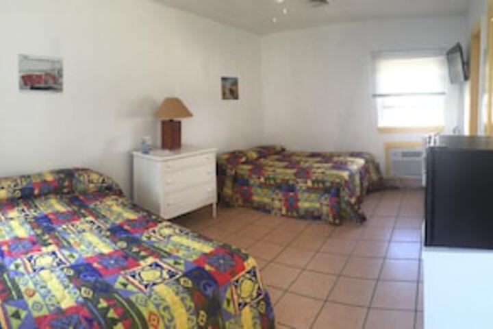 Room 85 of 204