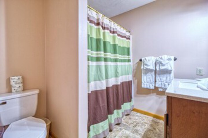 Room 5 of 42