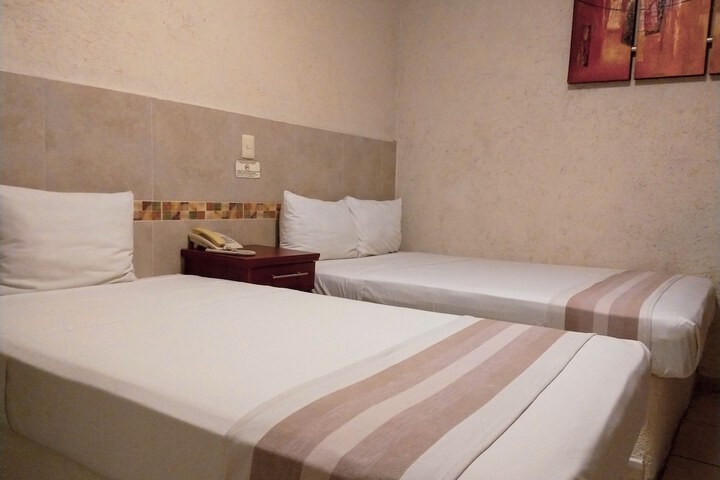 Room 9 of 56