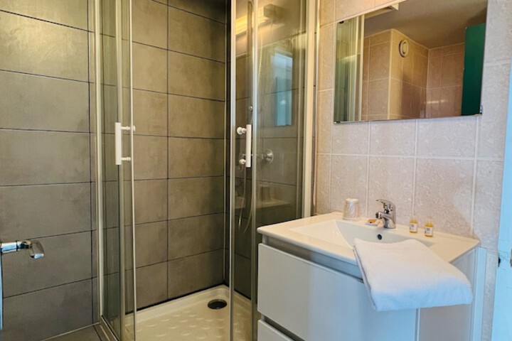 Bathroom Interior Photo