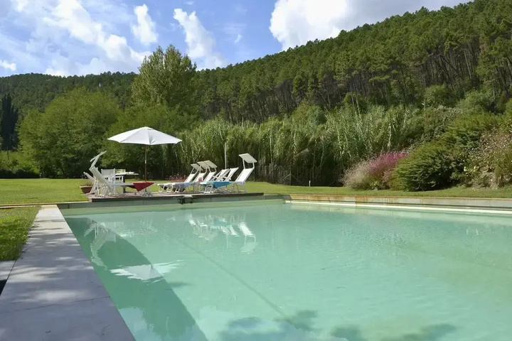 Pool 16 of 29