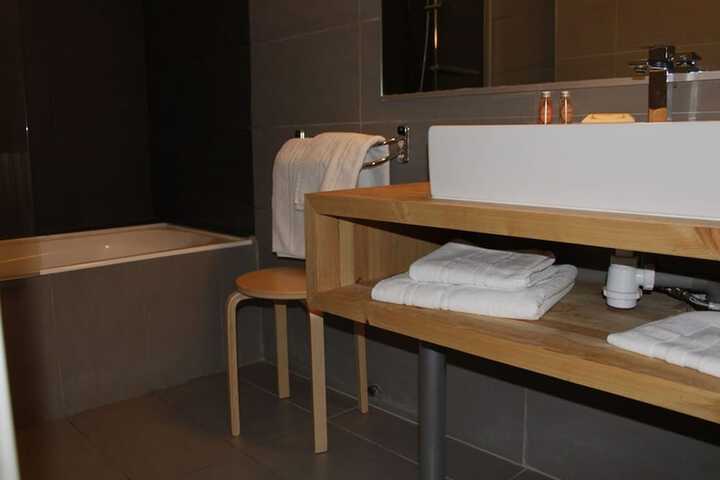 Room 43 of 72