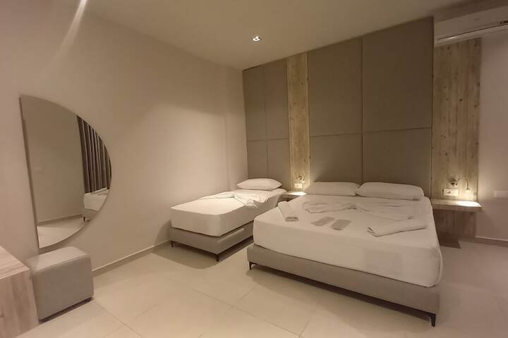 Room 27 of 57