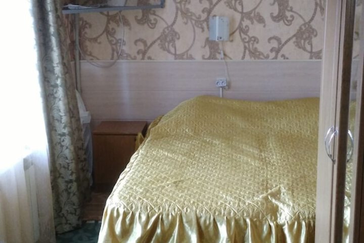 Room 4 of 26