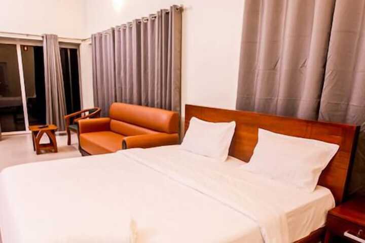 Room 15 of 31