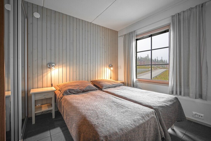 Room 5 of 43
