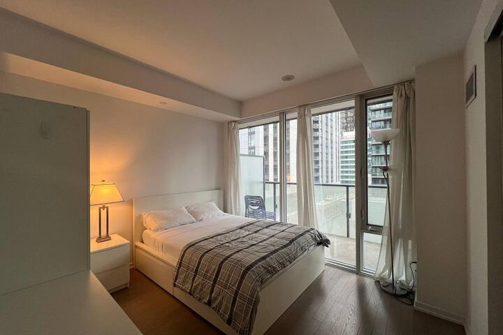 Room 15 of 187