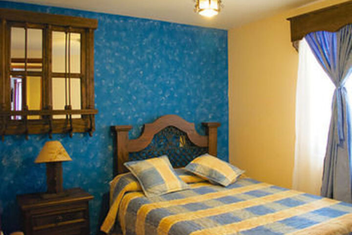 Room 6 of 23