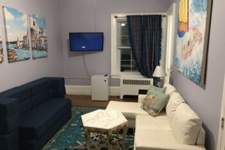 Room 43 of 108