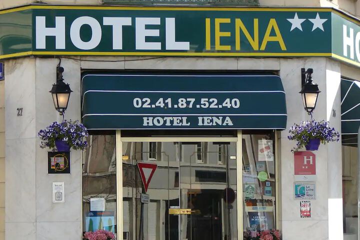 Hôtel IENA in Angers
