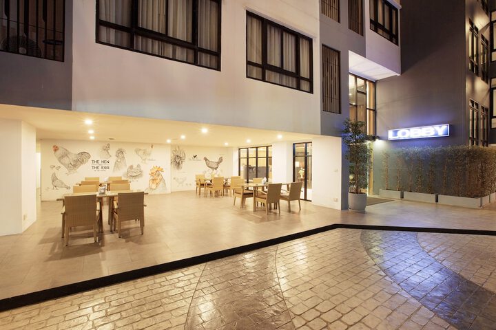 Hotel 64 of 65