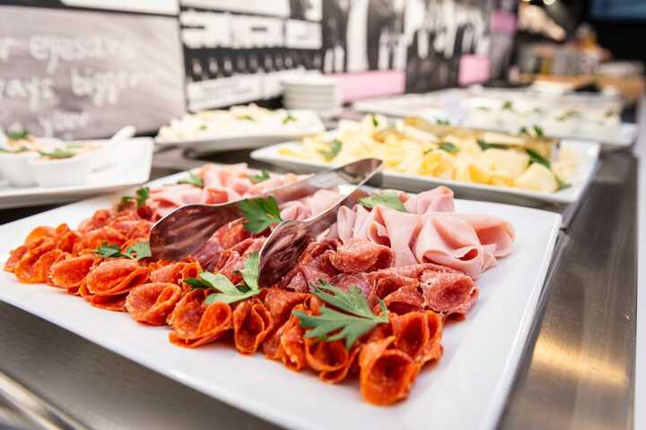 Breakfast buffet