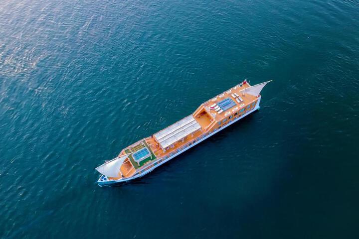 Queen Charlotte Dahabyia 3,4,7 nights sailing between Luxor and Aswan
