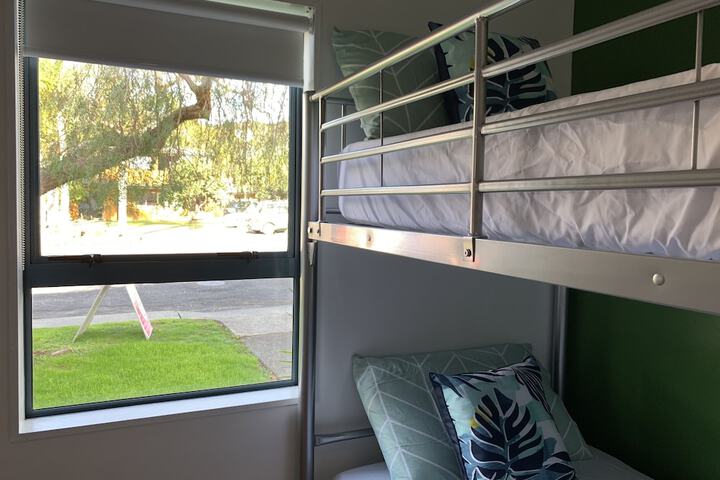Room 7 of 44