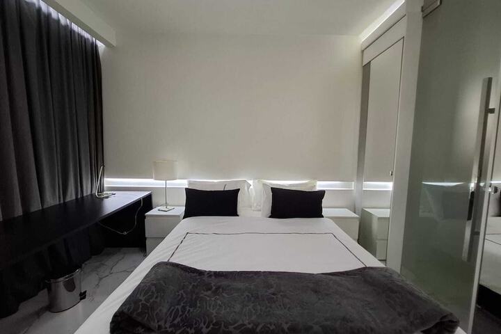 Room 20 of 68