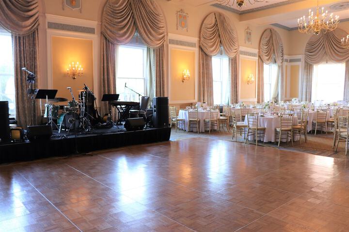 Indoor wedding