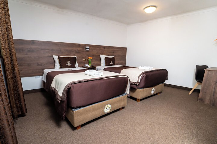Room 5 of 29