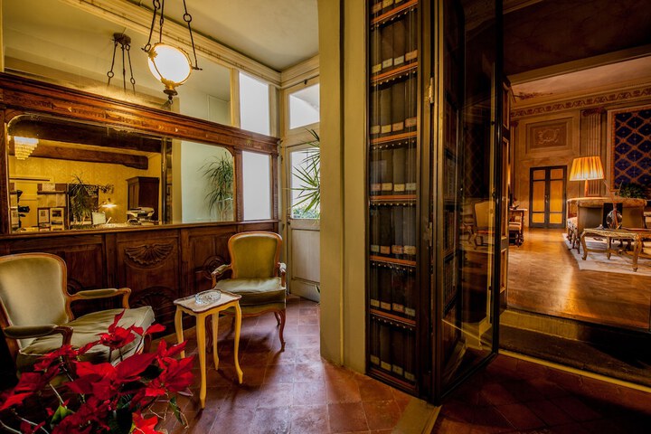 Lobby Entry
