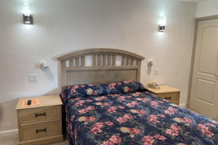 Room 7 of 21