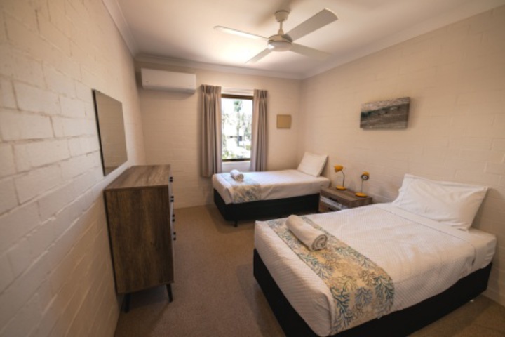 Room 252 of 348