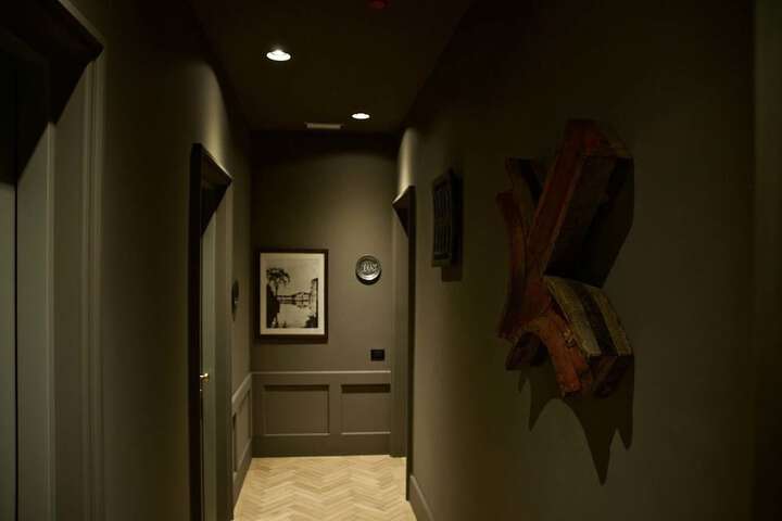 Ballroom/Hall 34 of 36