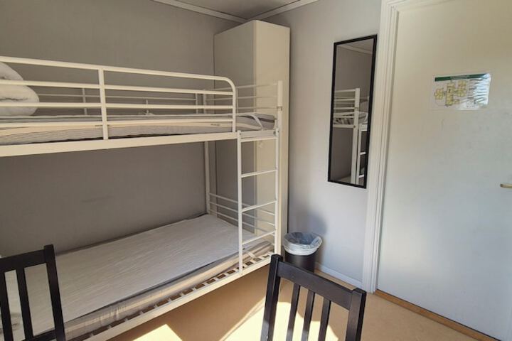 Room 30 of 68
