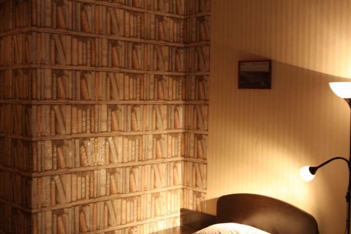 Room 10 of 87